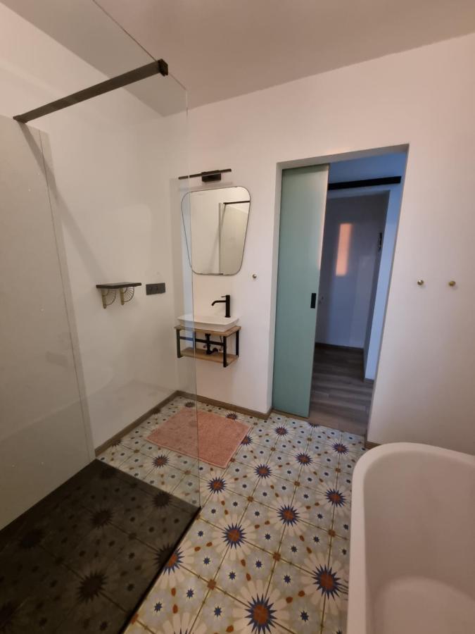 Cerf, Ouvre-Moi B&B Rochefort Exteriör bild